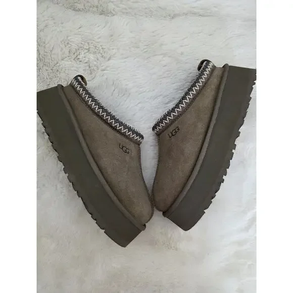 UGG Tazz Platform Slippers Hickory Brown Suede Women’s Size 7 New - Picture 1 of 16